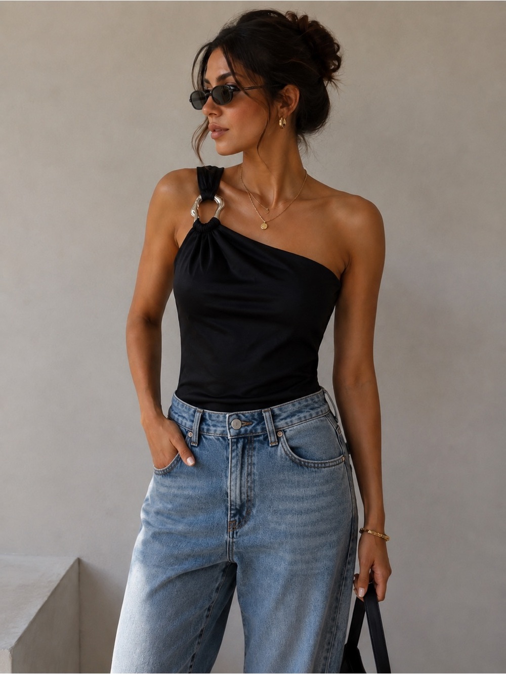 H&M Divided Black Asymmetrical Cut One Shoulder Silvertone Ring Detail Top Sm